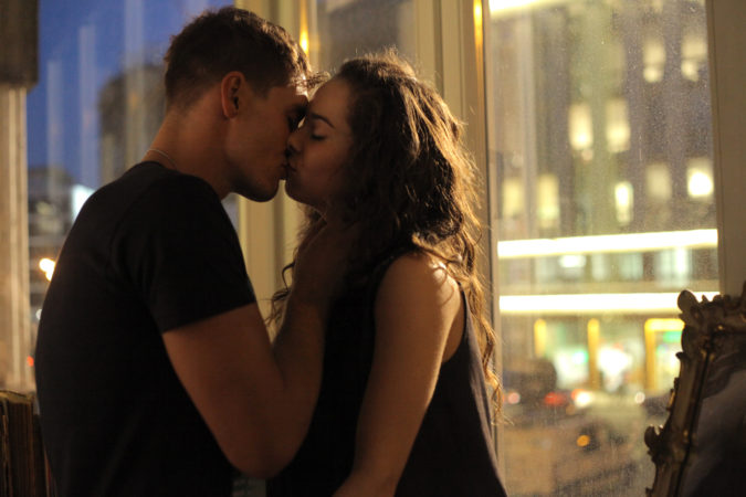 12KARUZELA-Rafał (Mikołaj Roznerski) Natalia (Maria Pawłowska)