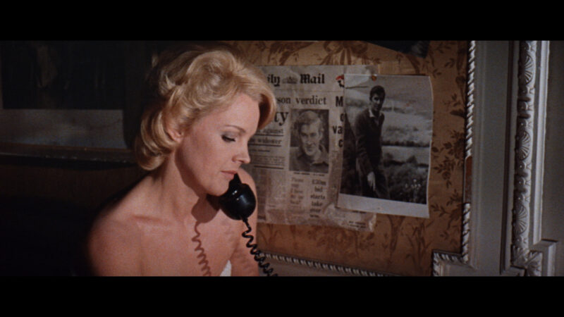 The Fourth VIctim_ProRes422HQ_2398_ENGLISH MONO.00_30_19_19.Immagine003